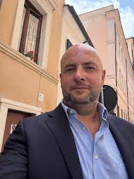 Nocerina, Zeman: finora soddisfatto. Spero in un’annata da protagonisti. Oggi i gironi. Martedì contro la Gelbison.