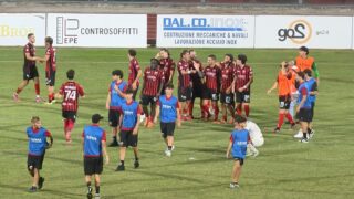 Nocerina-Ischia 3-2, rimonta da brividi: doppietta di Cardella, Stefanelli firma il sorpasso